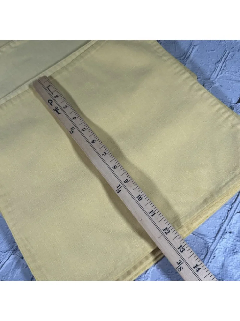 Set Of 12 Octagon Butter Yellow Placemats 12”x13”